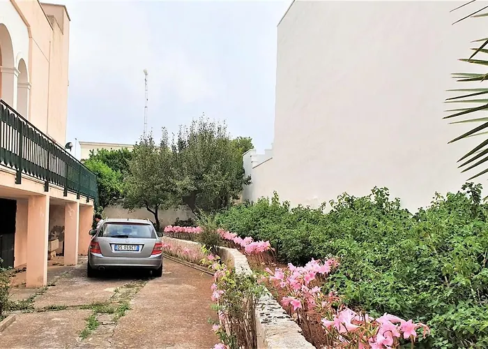 Villa nel Salento - Ampie camere e giardino, fino a 10 persone